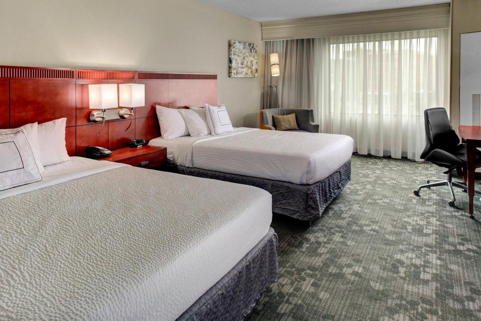 Courtyard By Marriott Anniston Oxford Hotell Eksteriør bilde