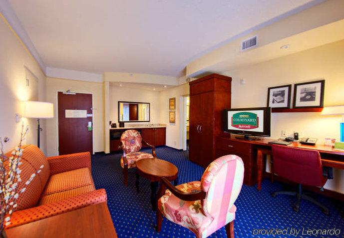 Courtyard By Marriott Anniston Oxford Hotell Eksteriør bilde